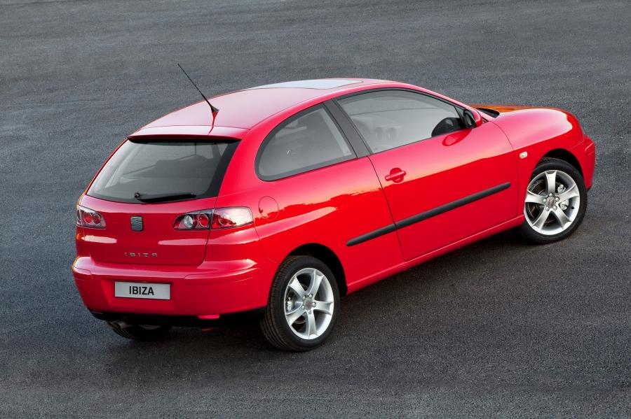  Seat Ibiza 2002 года  (фото 3 из 3)